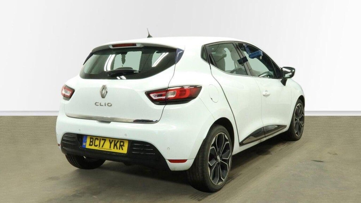 Used Renault Clio 2017 for sale - 77135889: Photo 5