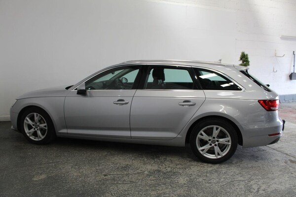 Used Audi A4 Avant 2017 for sale - 76011360: Photo 10