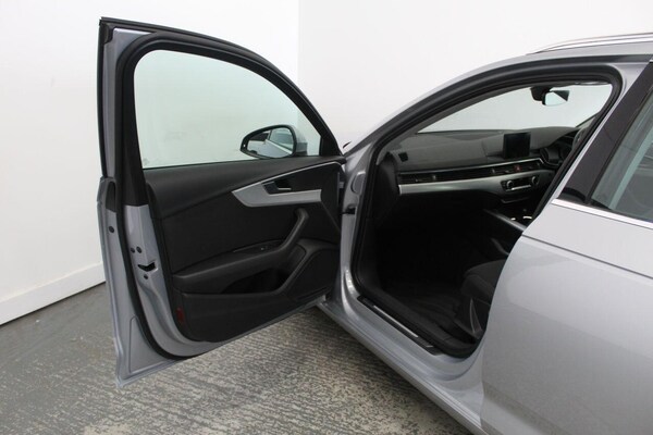 Used Audi A4 Avant 2017 for sale - 76011360: Photo 28
