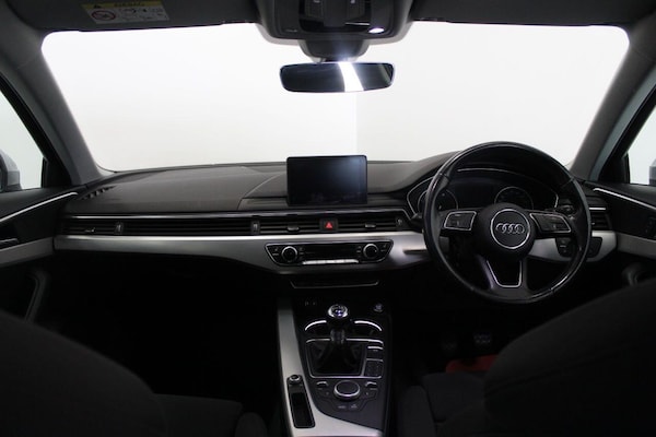 Used Audi A4 Avant 2017 for sale - 76011360: Photo 30