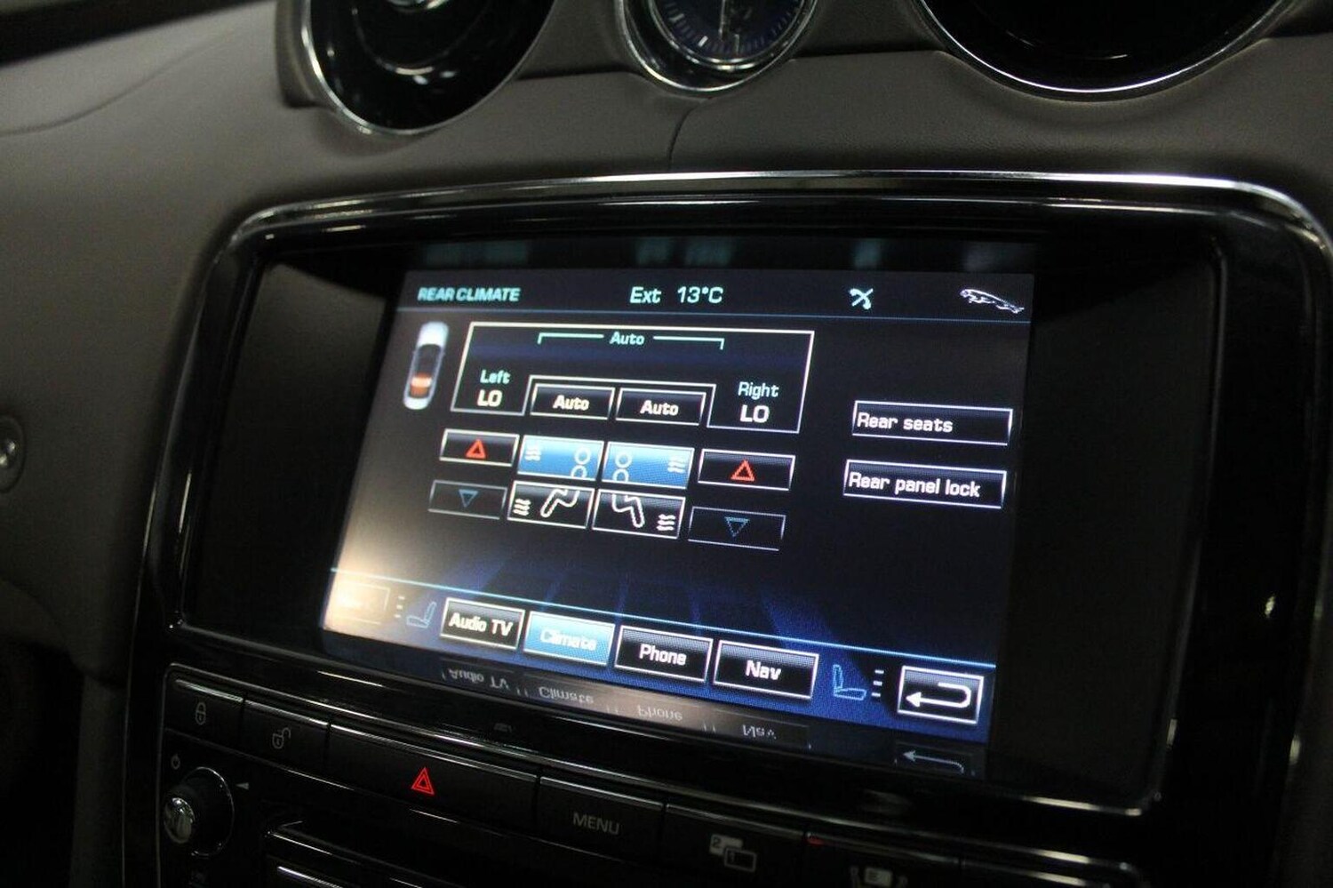 Used Jaguar XJ 2011 for sale - 77464590: Photo 39