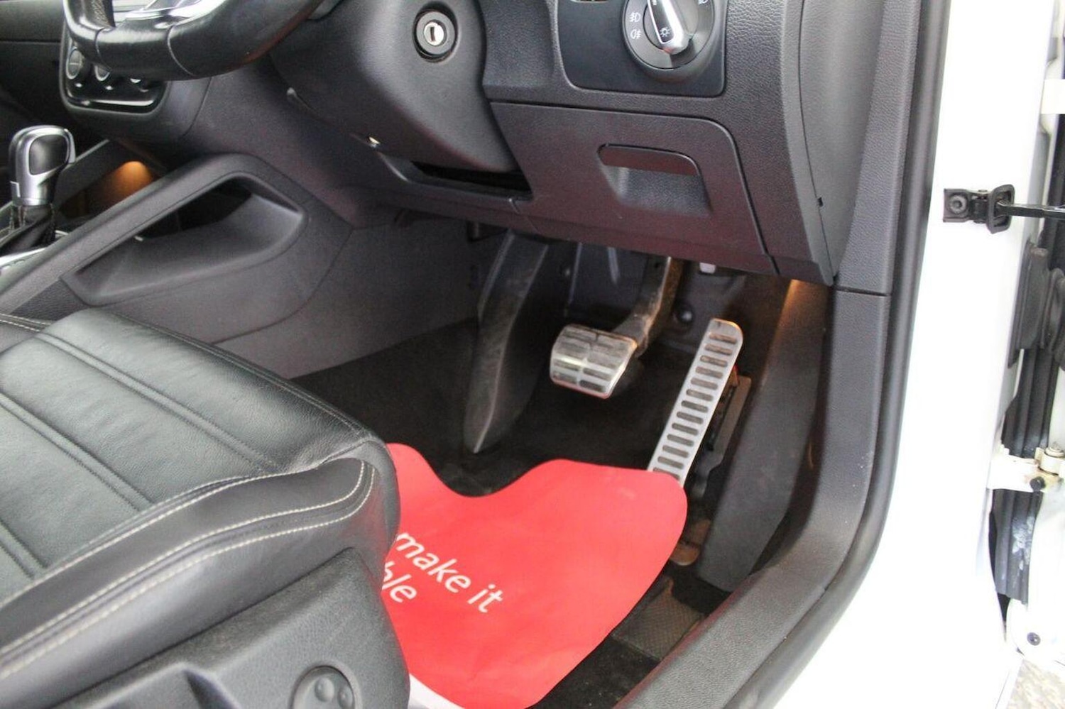 Used Volkswagen Scirocco 2017 for sale - 77937946: Photo 44