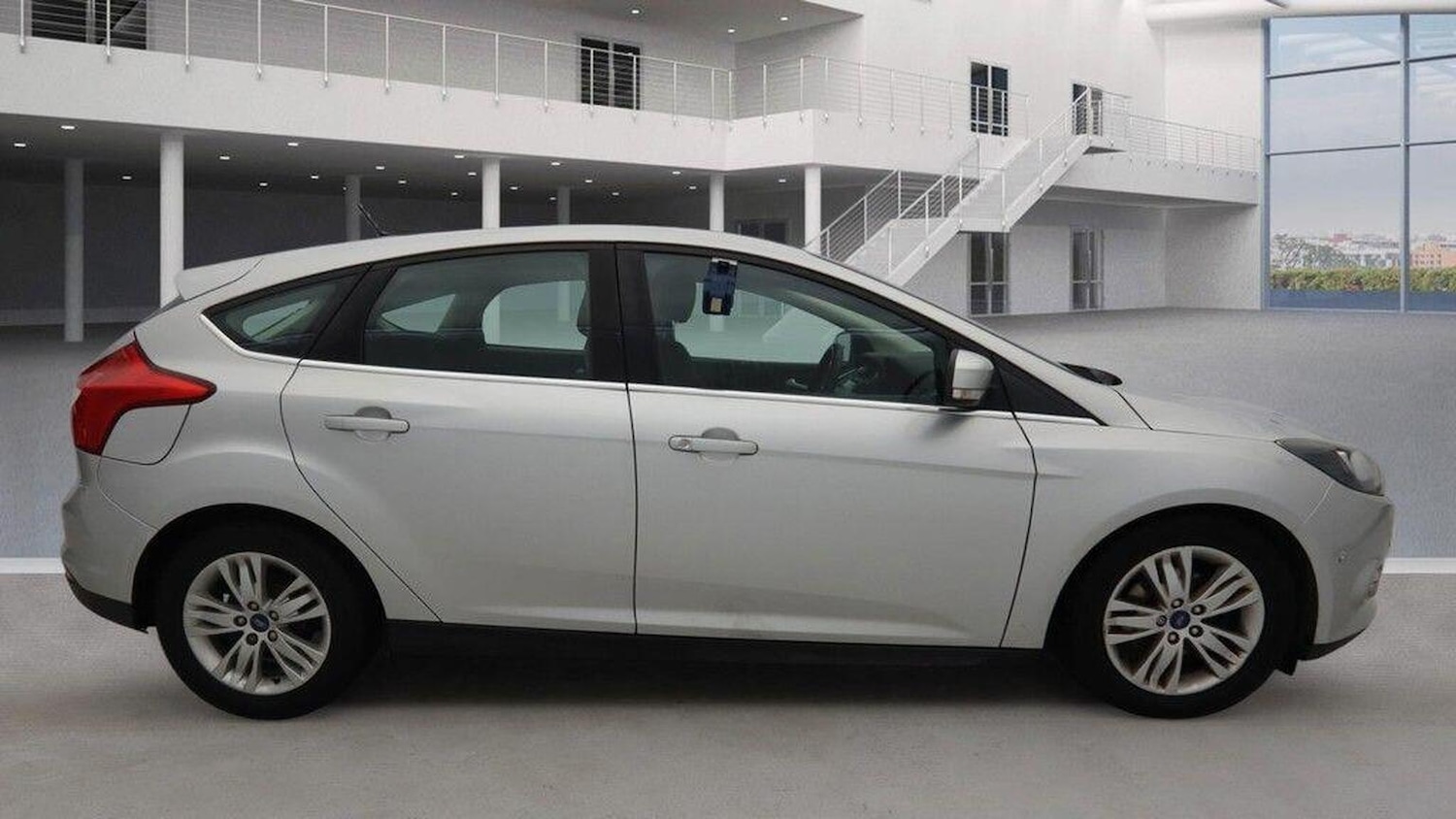 Used Ford Focus 2014 for sale - 77400043: Photo 9