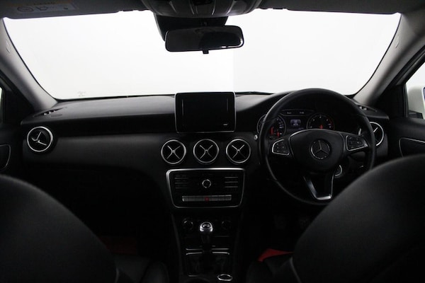 Used Mercedes-Benz A-Class 2016 for sale - 76268584: Photo 28