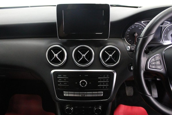 Used Mercedes-Benz A-Class 2016 for sale - 76268584: Photo 32