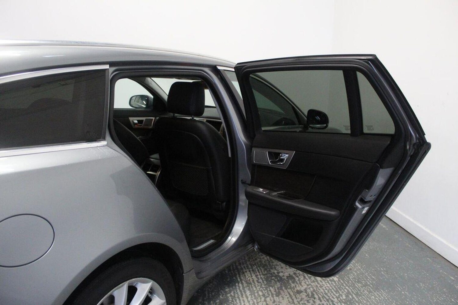 Used Jaguar XF 2014 for sale - 77465034: Photo 25