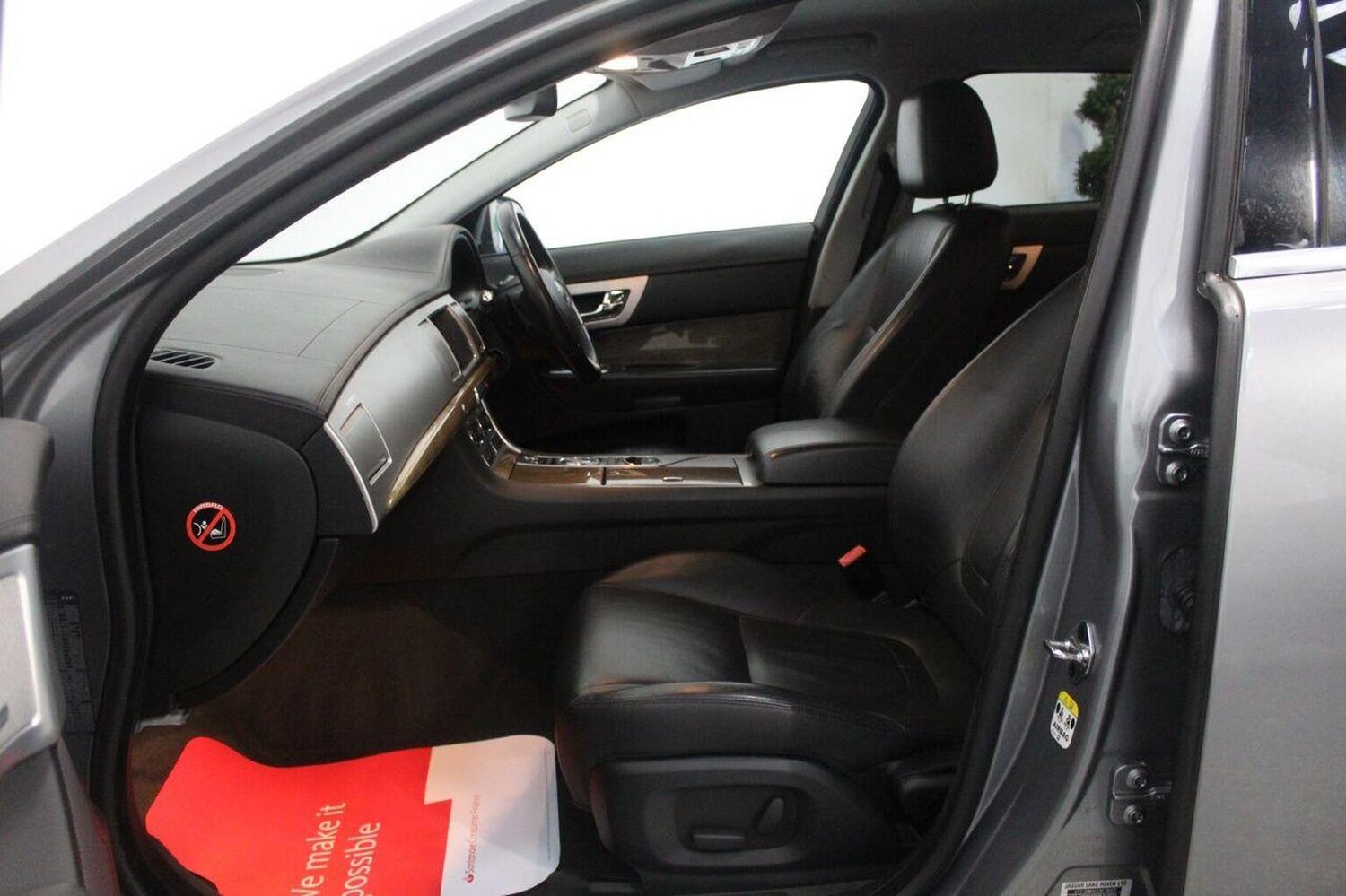 Used Jaguar XF 2014 for sale - 77465034: Photo 52