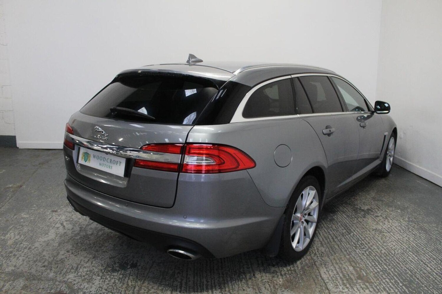 Used Jaguar XF 2014 for sale - 77465034: Photo 7