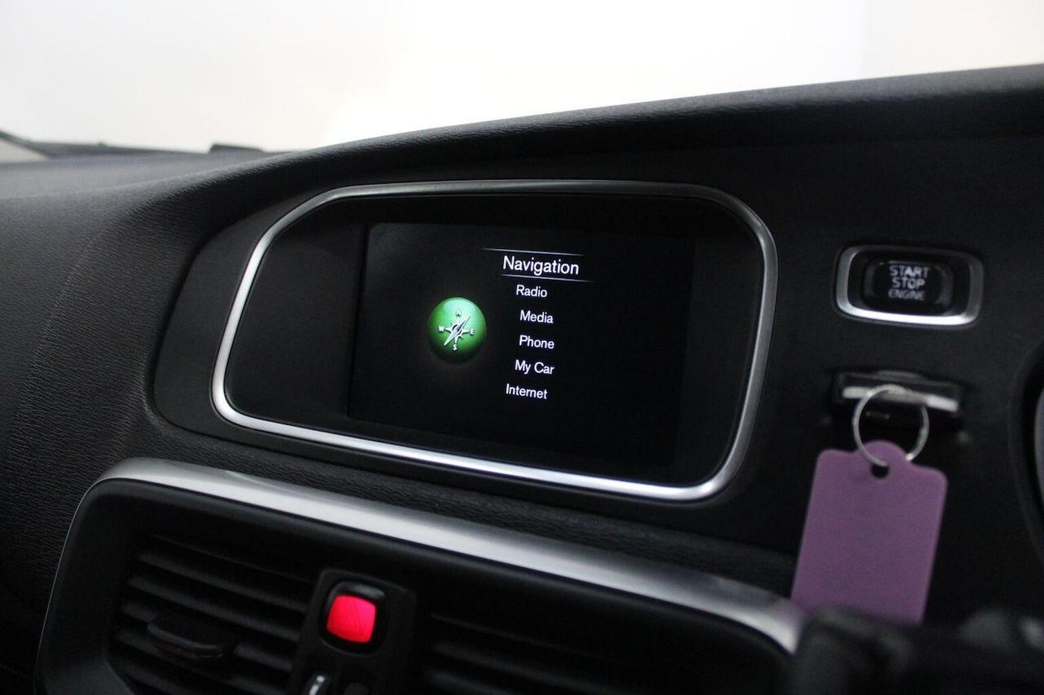 Used Volvo V60 2014 for sale - 77289226: Photo 33