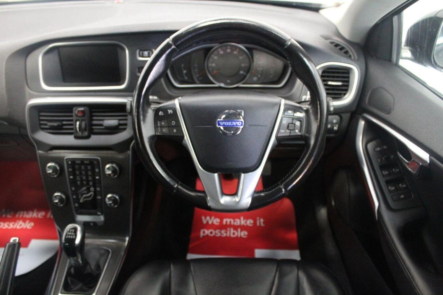 Used Volvo V60 2014 for sale - 77289226: Photo 47