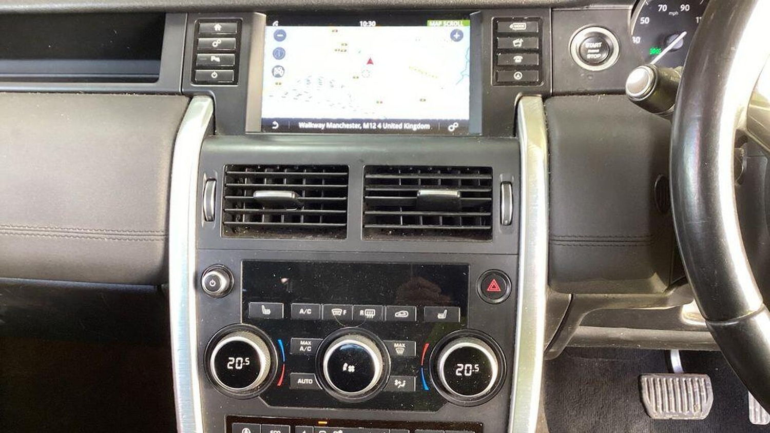 Used Land Rover Discovery Sport 2017 for sale - 76588457: Photo 16