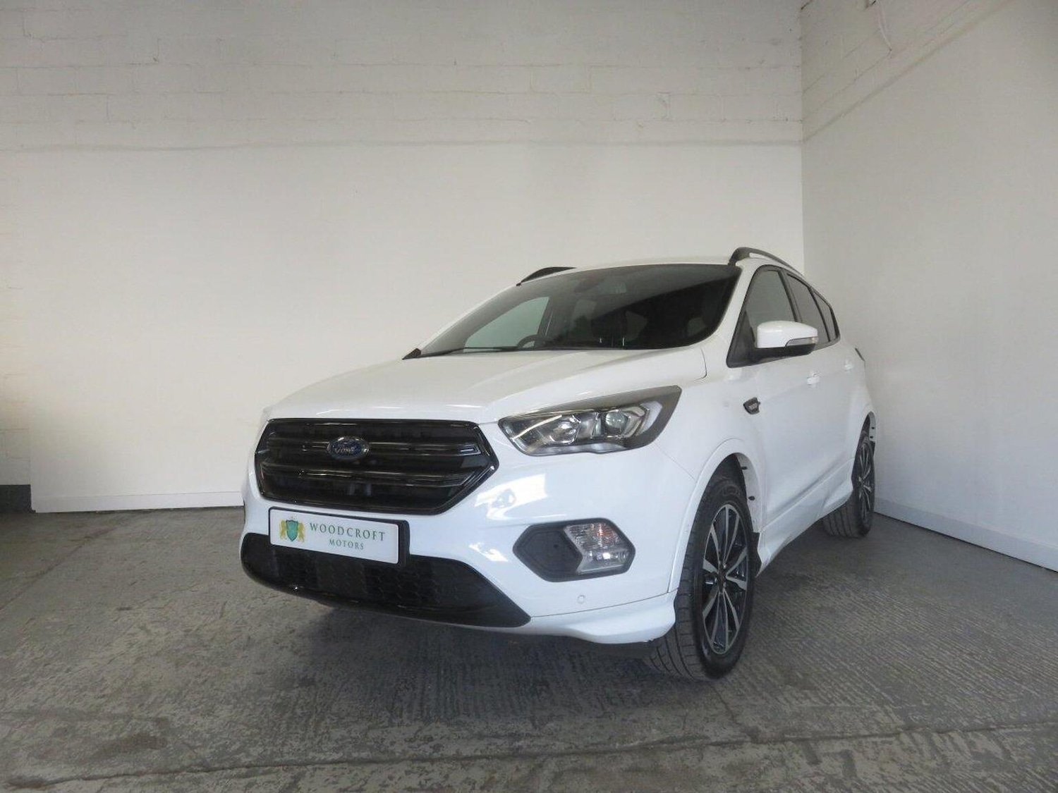 Used Ford Kuga 2018 for sale - 76769320: Photo 2