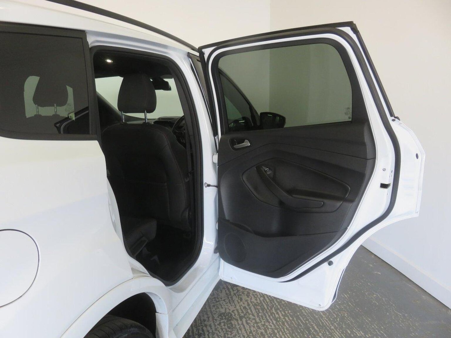 Used Ford Kuga 2018 for sale - 76769320: Photo 26