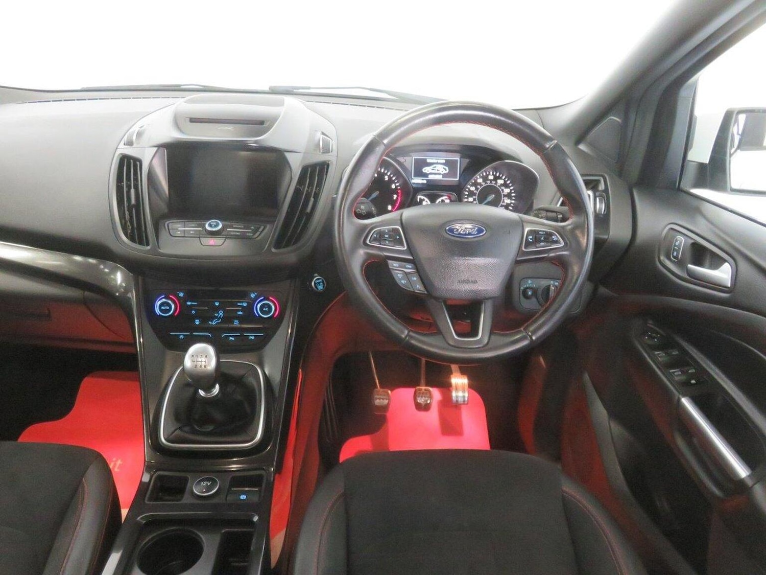 Used Ford Kuga 2018 for sale - 76769320: Photo 43