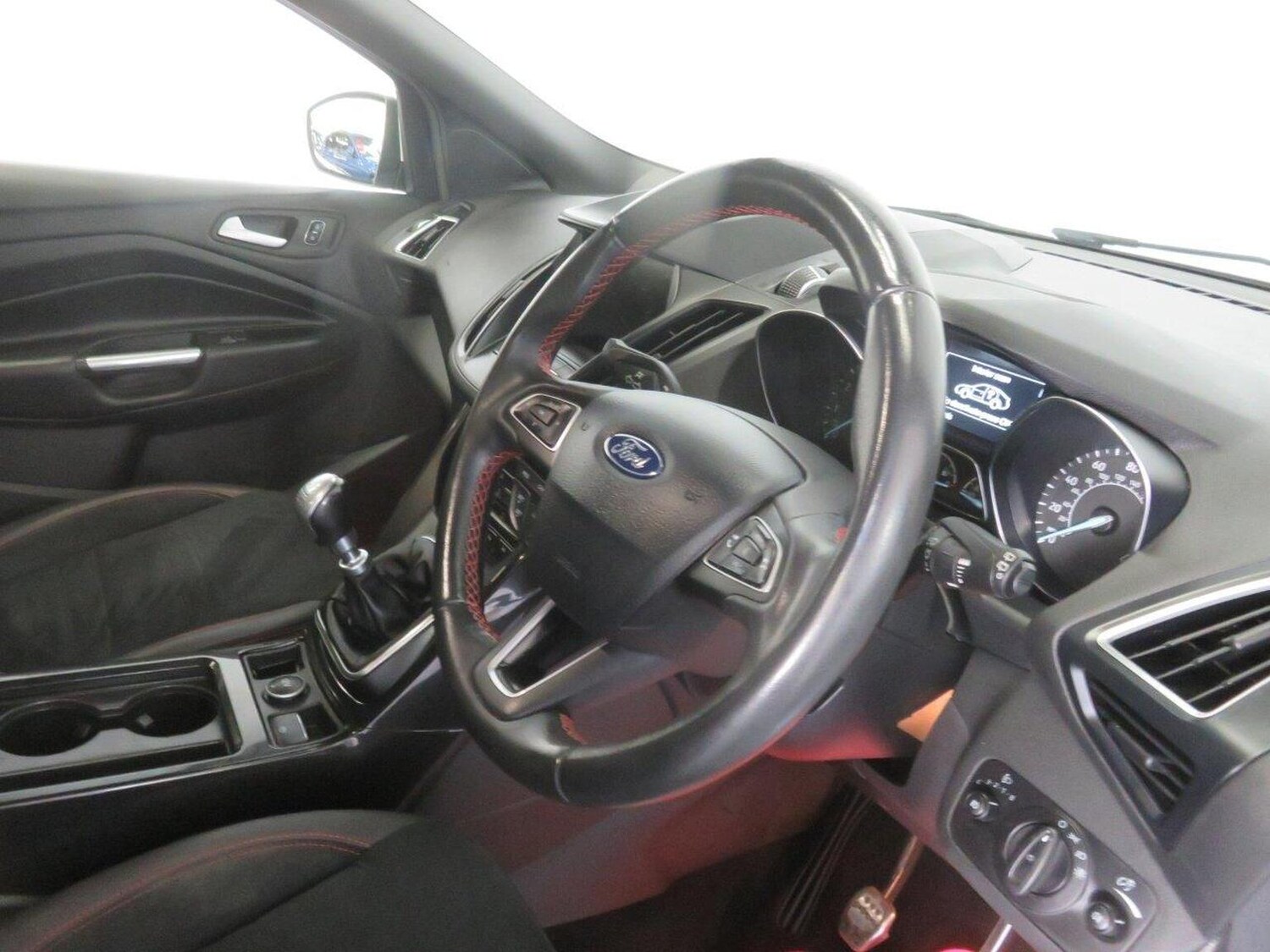Used Ford Kuga 2018 for sale - 76769320: Photo 44