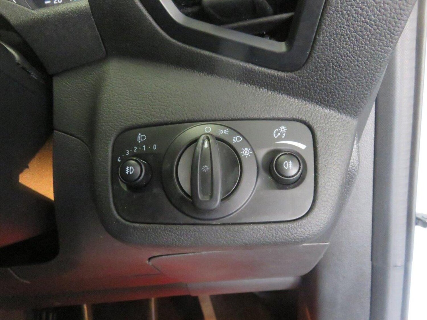 Used Ford Kuga 2018 for sale - 76769320: Photo 47