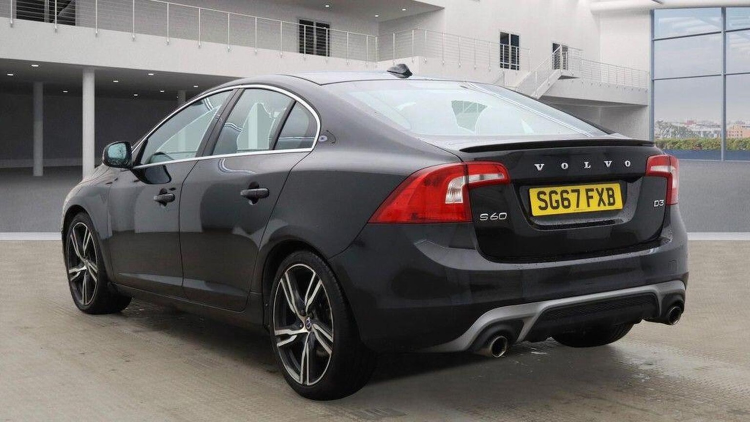 Used Volvo S60 2017 for sale - 76624426: Photo 4