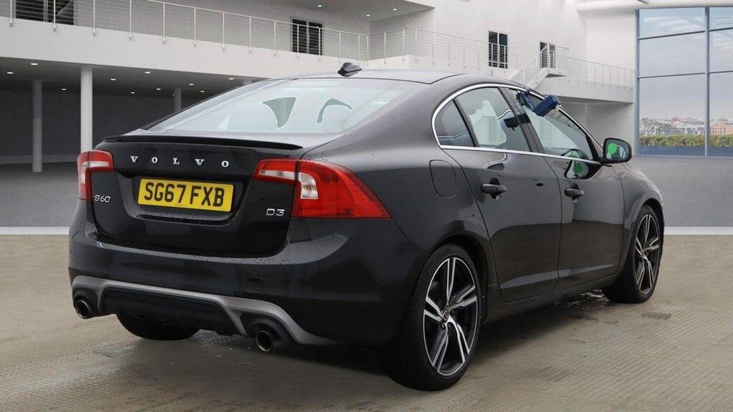 Used Volvo S60 2017 for sale - 76624426: Photo 5