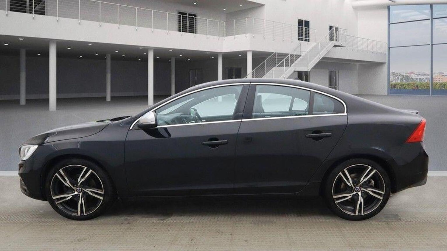 Used Volvo S60 2017 for sale - 76624426: Photo 8