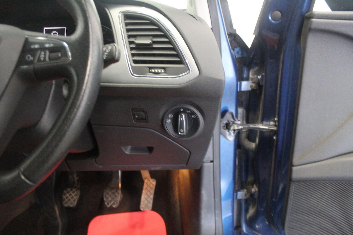 Used SEAT Leon 2014 for sale - 77937885: Photo 46