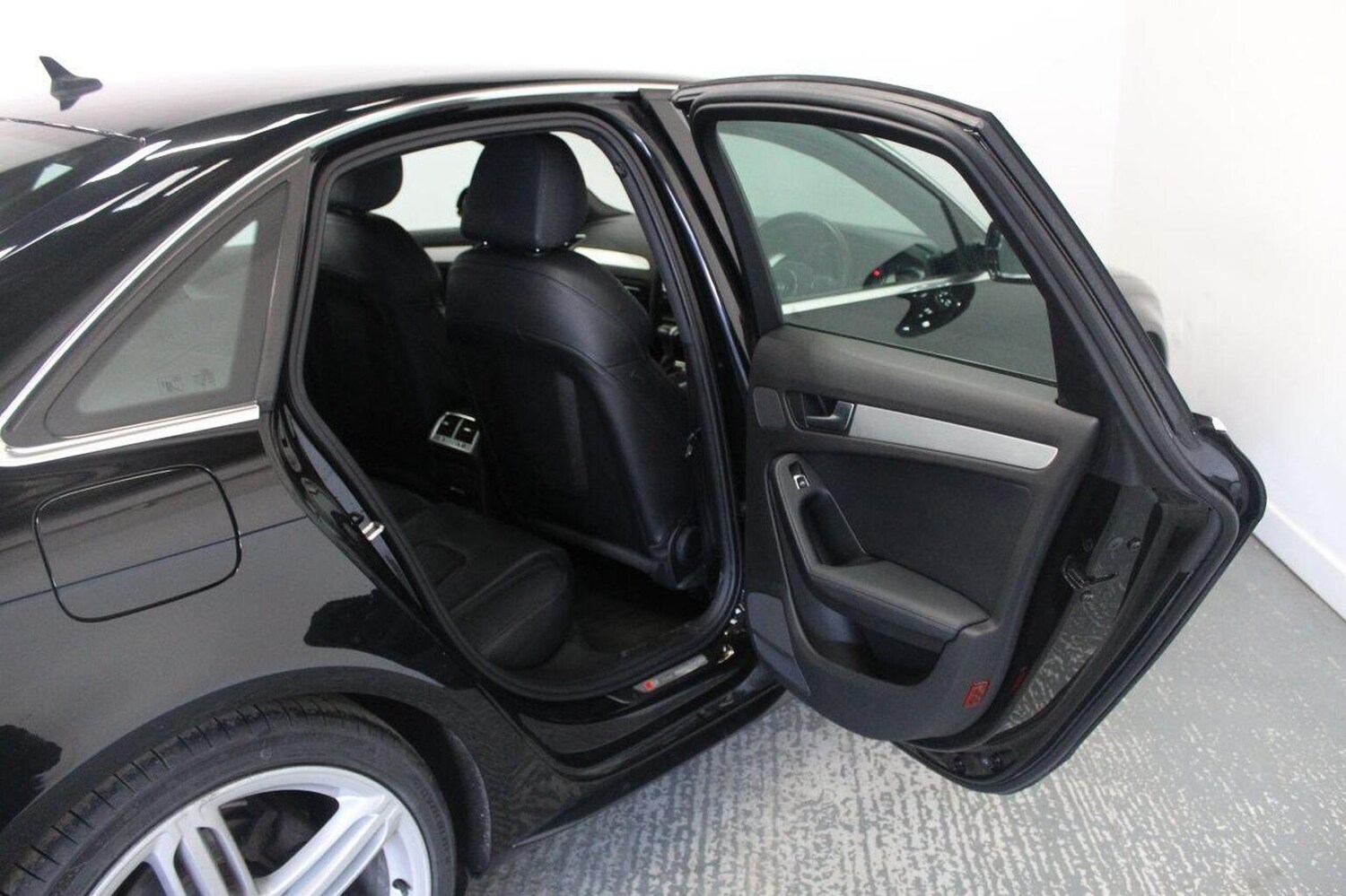 Used Audi A4 2015 for sale - 77921304: Photo 22