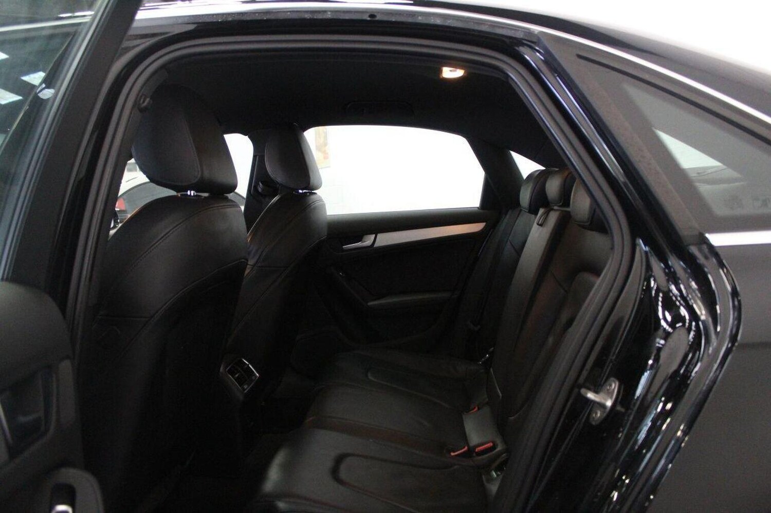 Used Audi A4 2015 for sale - 77921304: Photo 54