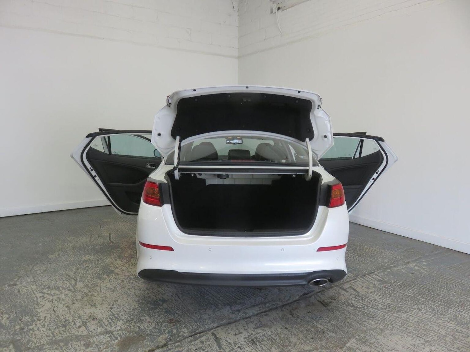 Used Kia Optima 2014 for sale - 76347211: Photo 22