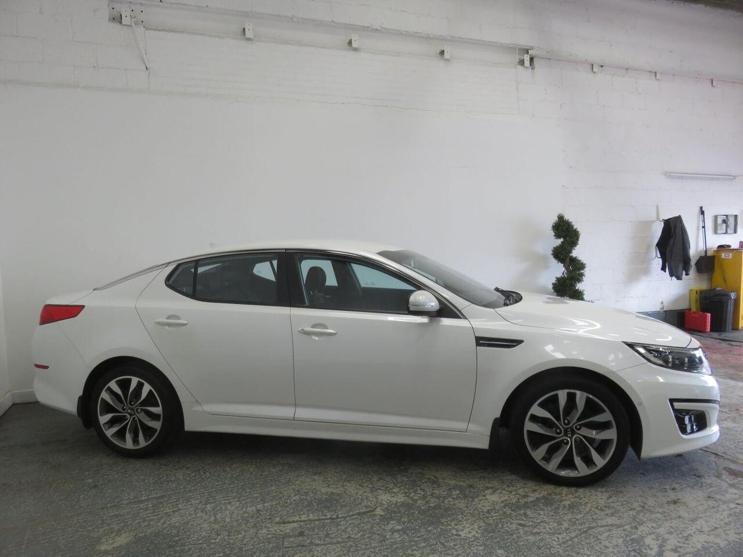 Used Kia Optima 2014 for sale - 76347211: Photo 5