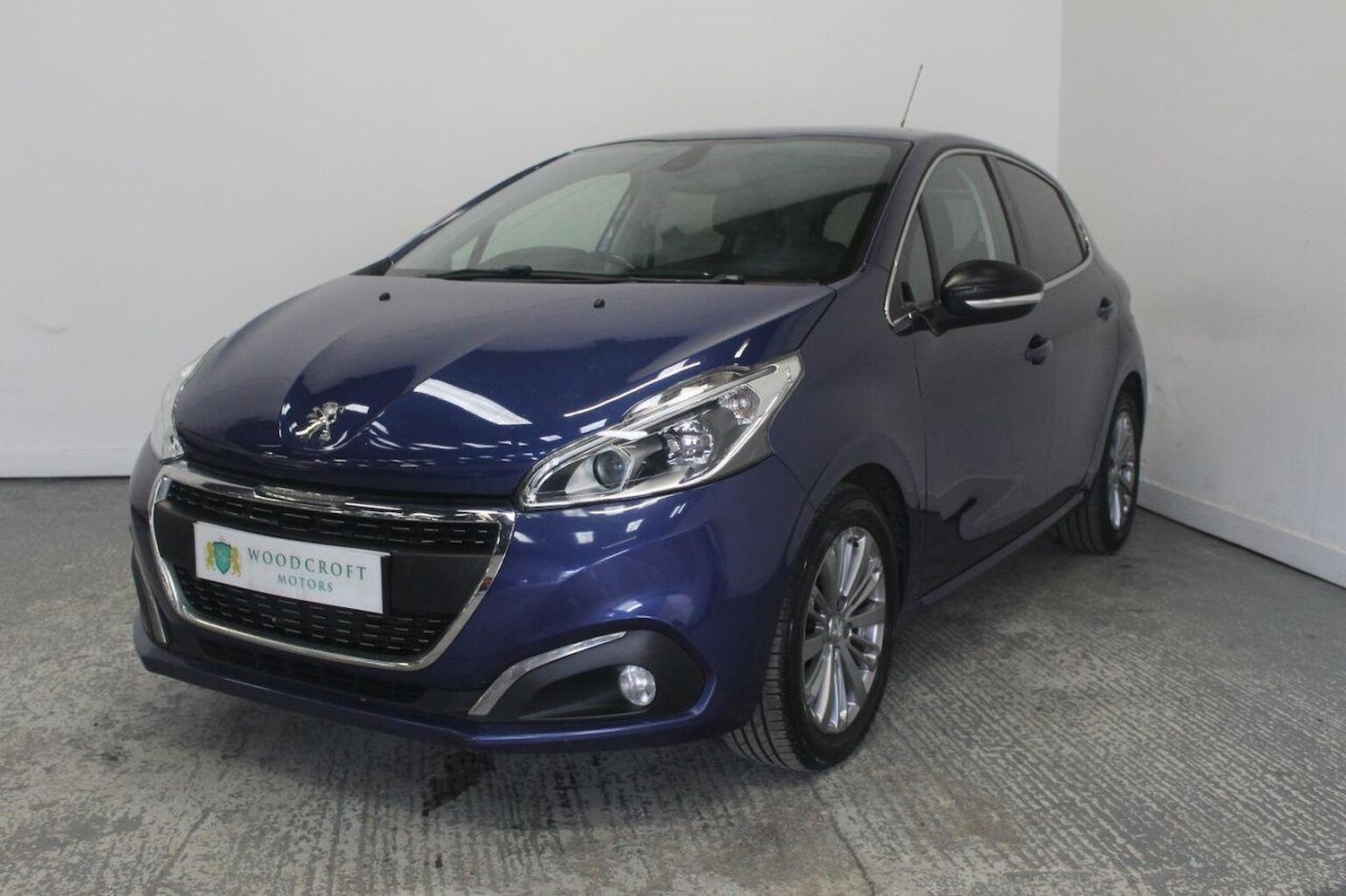 Used Peugeot 208 2016 for sale - 77584565: Photo 2