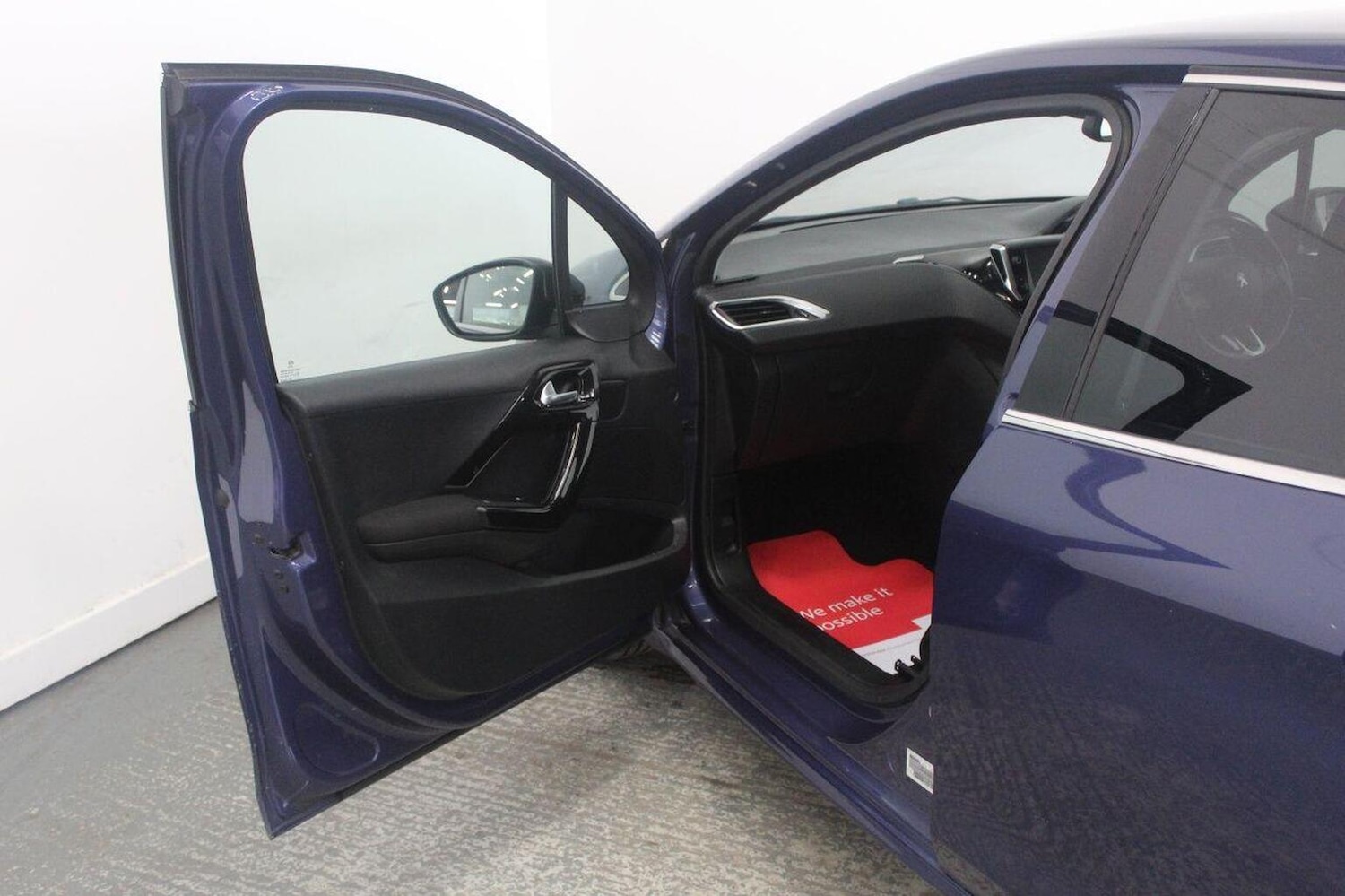 Used Peugeot 208 2016 for sale - 77584565: Photo 26