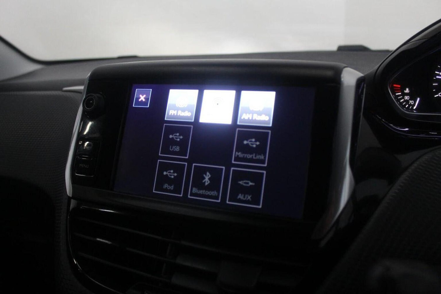 Used Peugeot 208 2016 for sale - 77584565: Photo 34