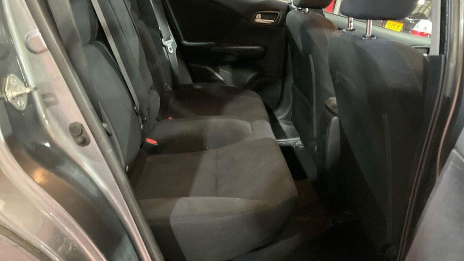 Used Honda Civic 2015 for sale - 77342675: Photo 12