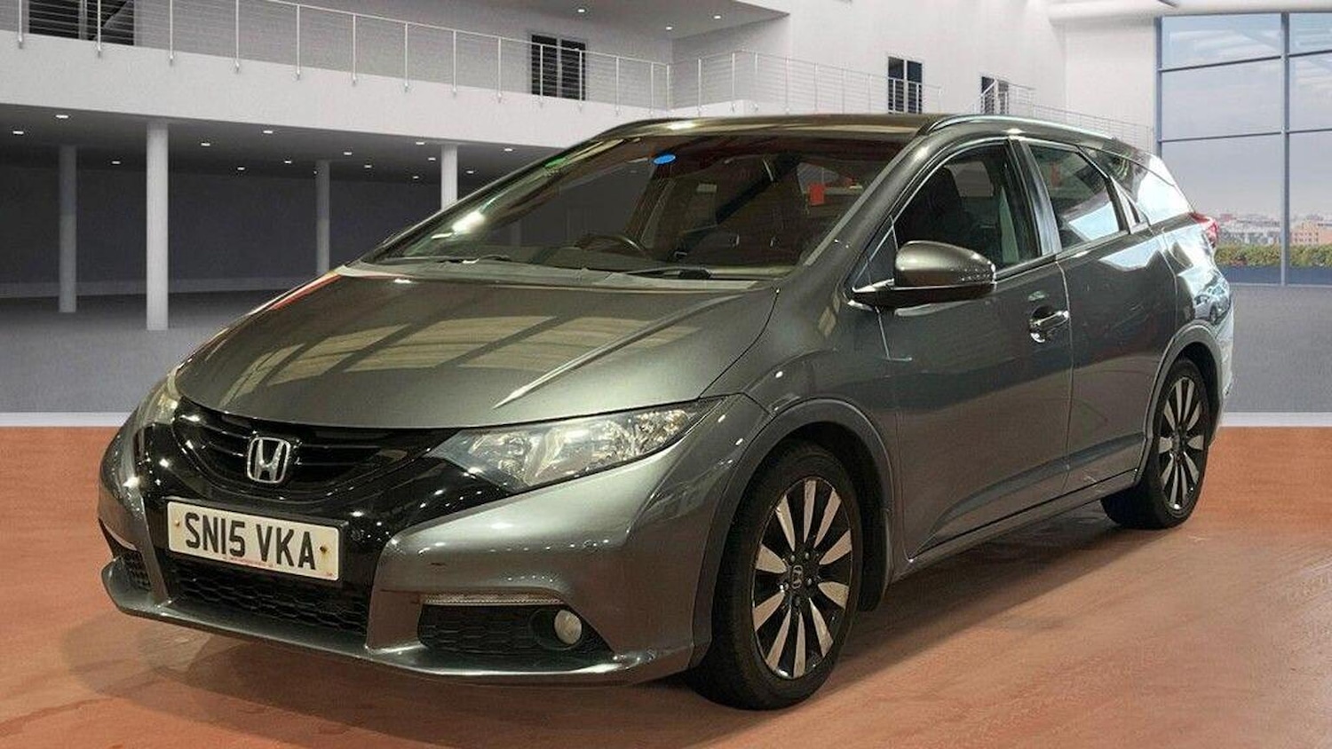 Used Honda Civic 2015 for sale - 77342675: Photo 2