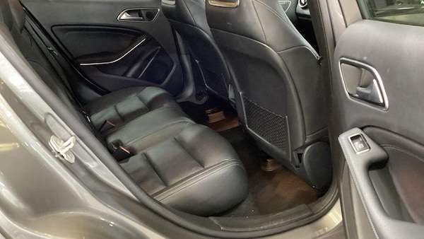 Used Mercedes-Benz GLA 2015 for sale - 76262985: Photo 11