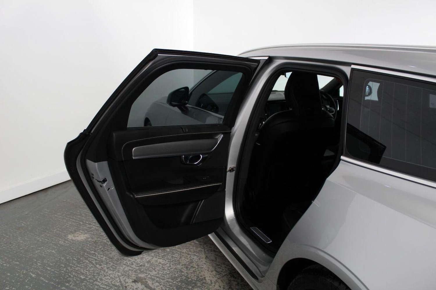 Used Volvo V90 2019 for sale - 77937931: Photo 29