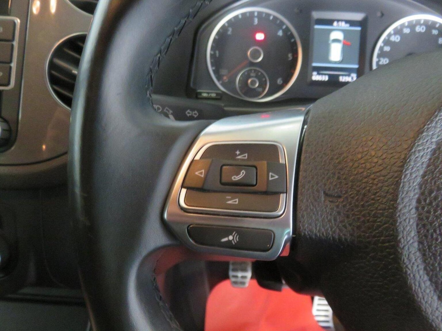 Used Volkswagen Tiguan 2014 for sale - 77938006: Photo 41