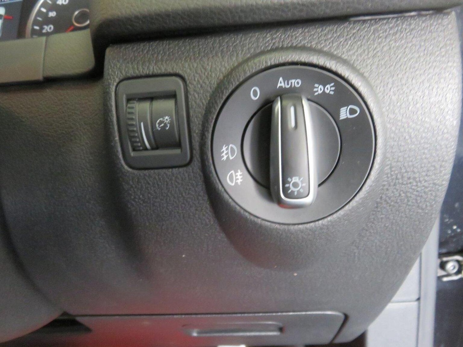 Used Volkswagen Tiguan 2014 for sale - 77938006: Photo 43