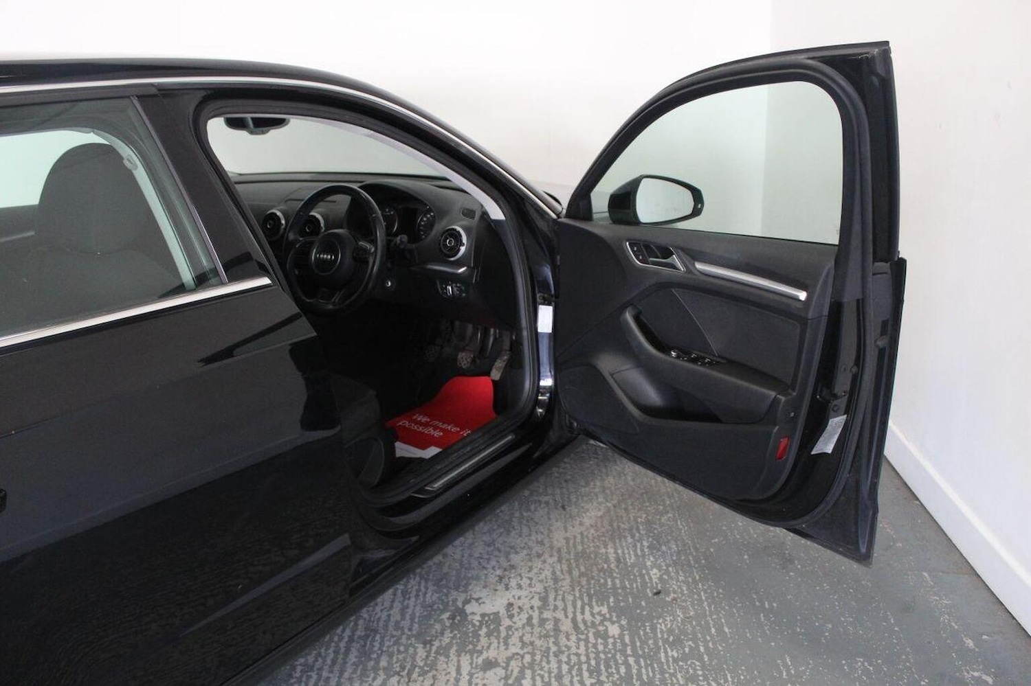 Used Audi A3 2014 for sale - 77937959: Photo 24