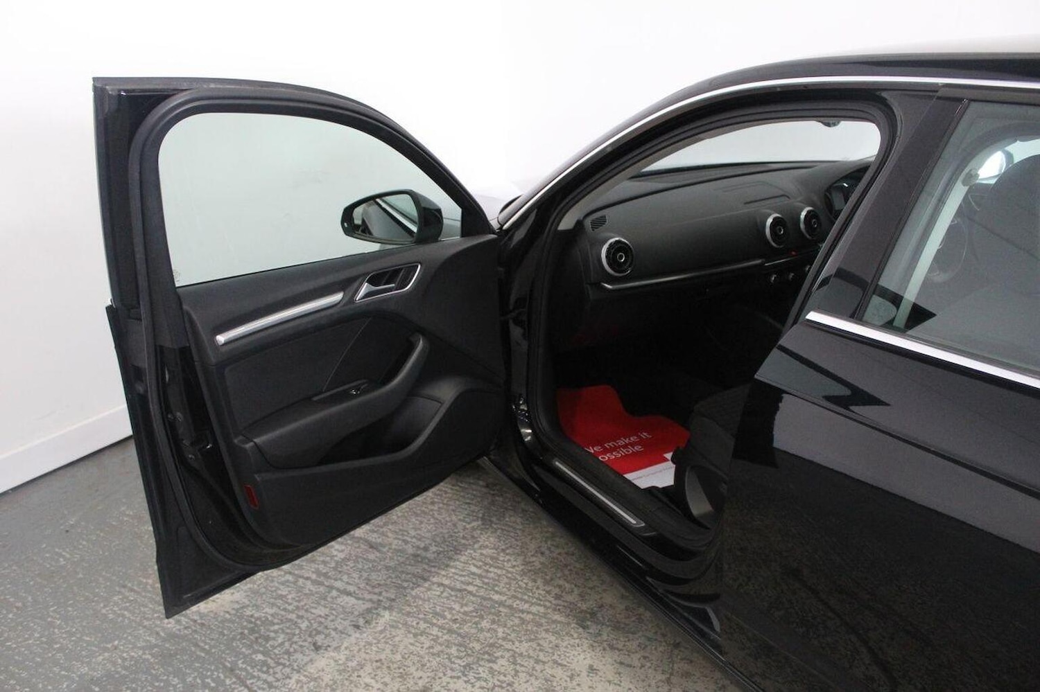 Used Audi A3 2014 for sale - 77937959: Photo 27