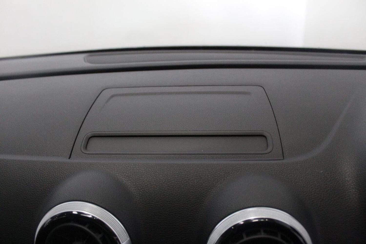 Used Audi A3 2014 for sale - 77937959: Photo 38