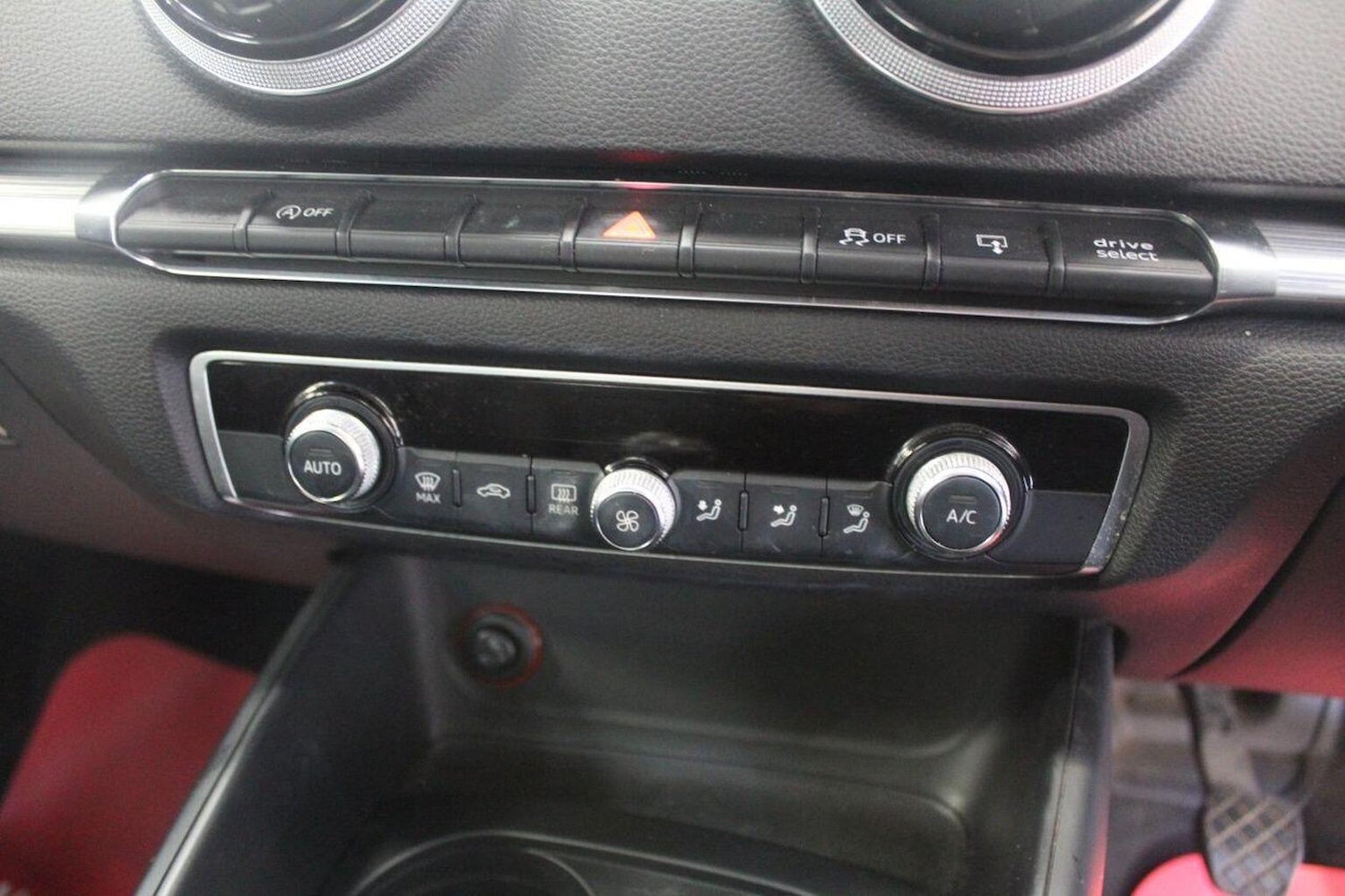 Used Audi A3 2014 for sale - 77937959: Photo 40