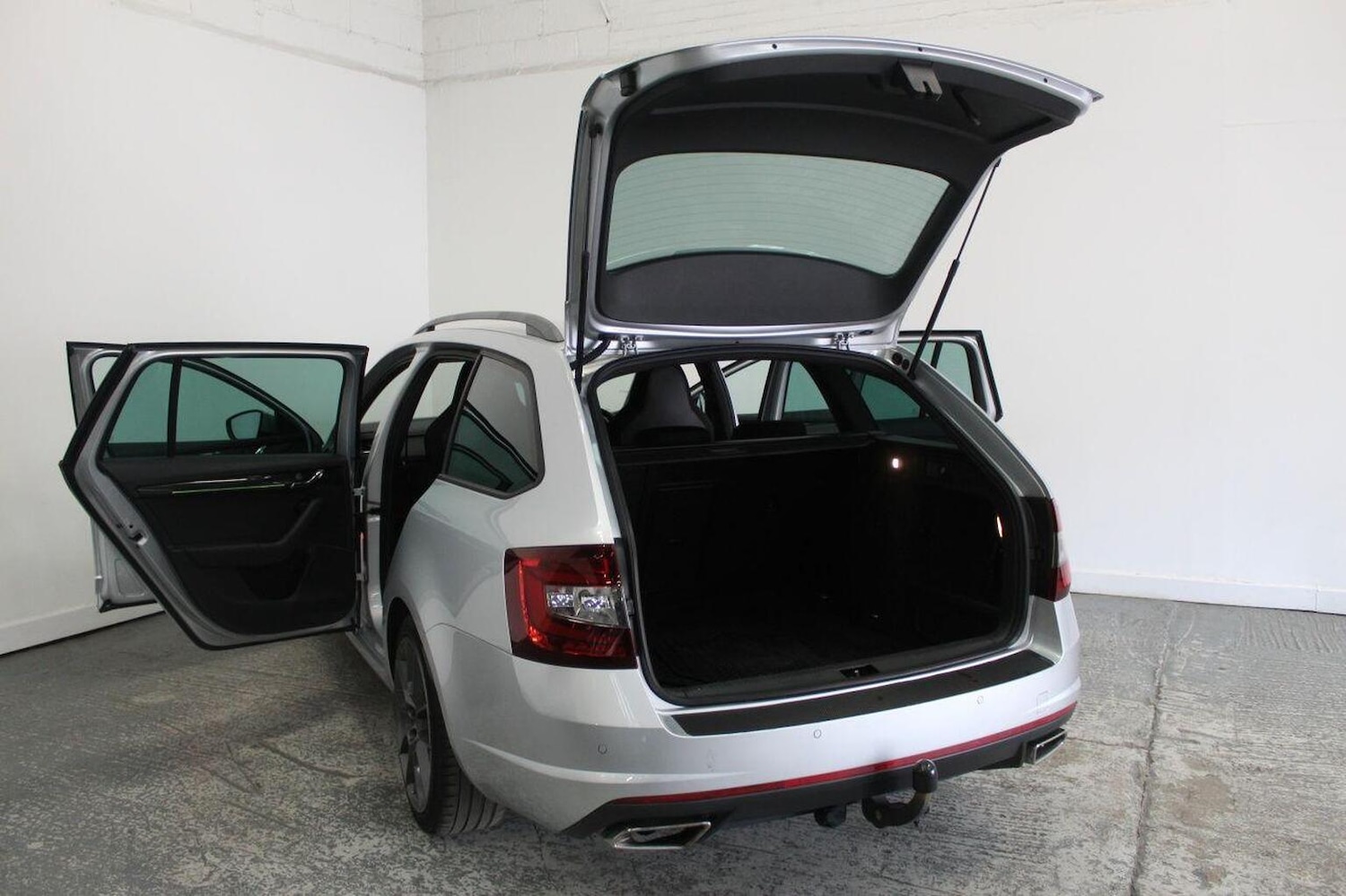 Used Skoda Octavia 2017 for sale - 76313939: Photo 21