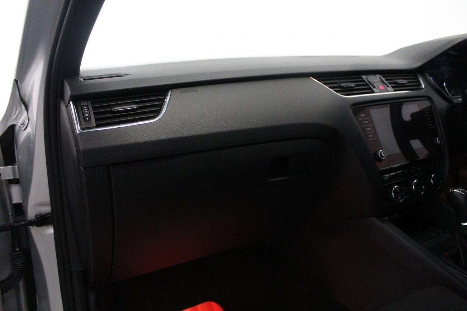 Used Skoda Octavia 2017 for sale - 76313939: Photo 31