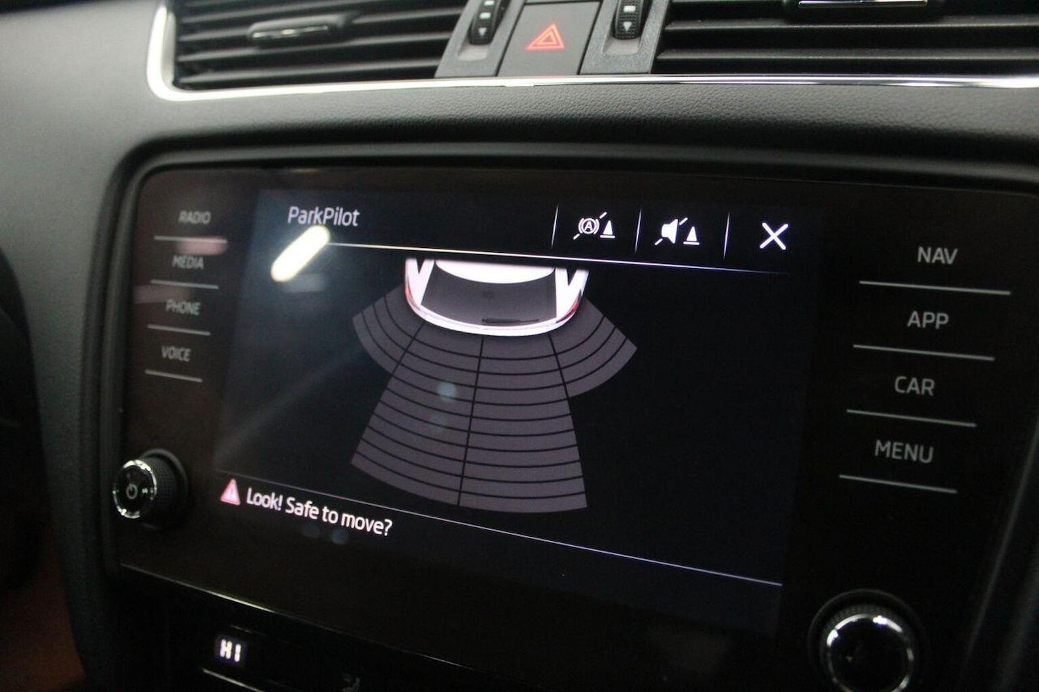 Used Skoda Octavia 2017 for sale - 76313939: Photo 38