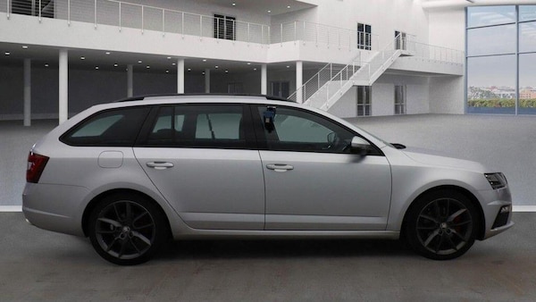 Used Skoda Octavia 2017 for sale - 76313939: Photo 8