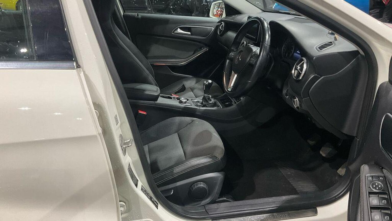 Used Mercedes-Benz A-Class 2014 for sale - 77225145: Photo 13