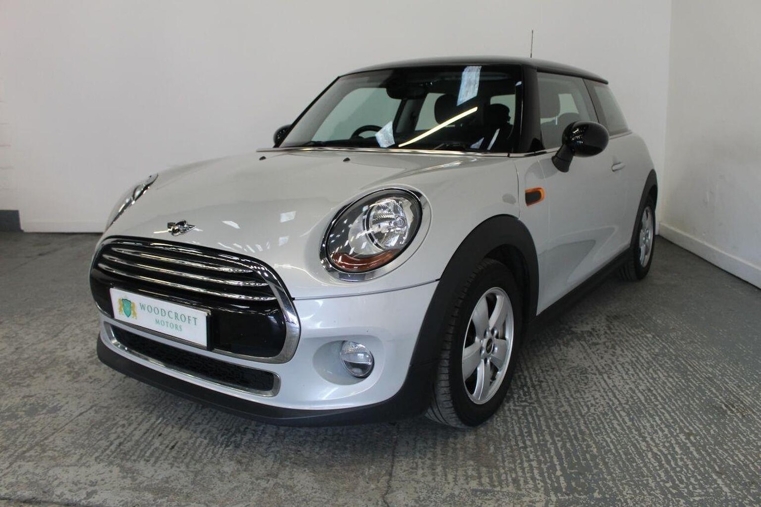 Used MINI Hatch 2014 for sale - 77937909: Photo 2
