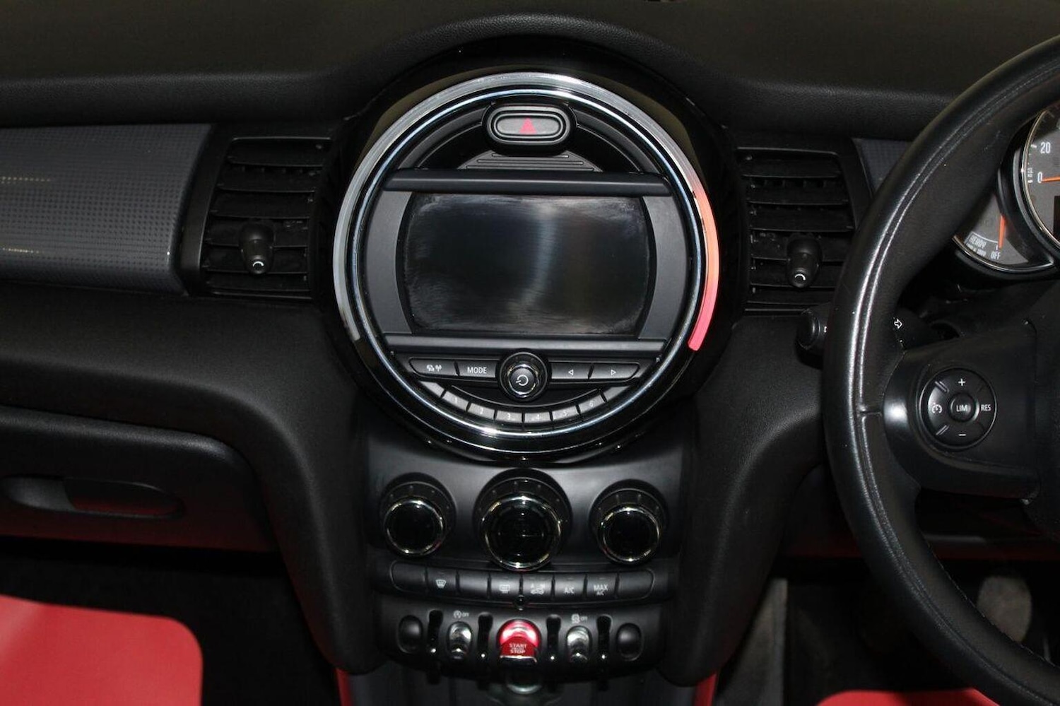 Used MINI Hatch 2014 for sale - 77937909: Photo 31