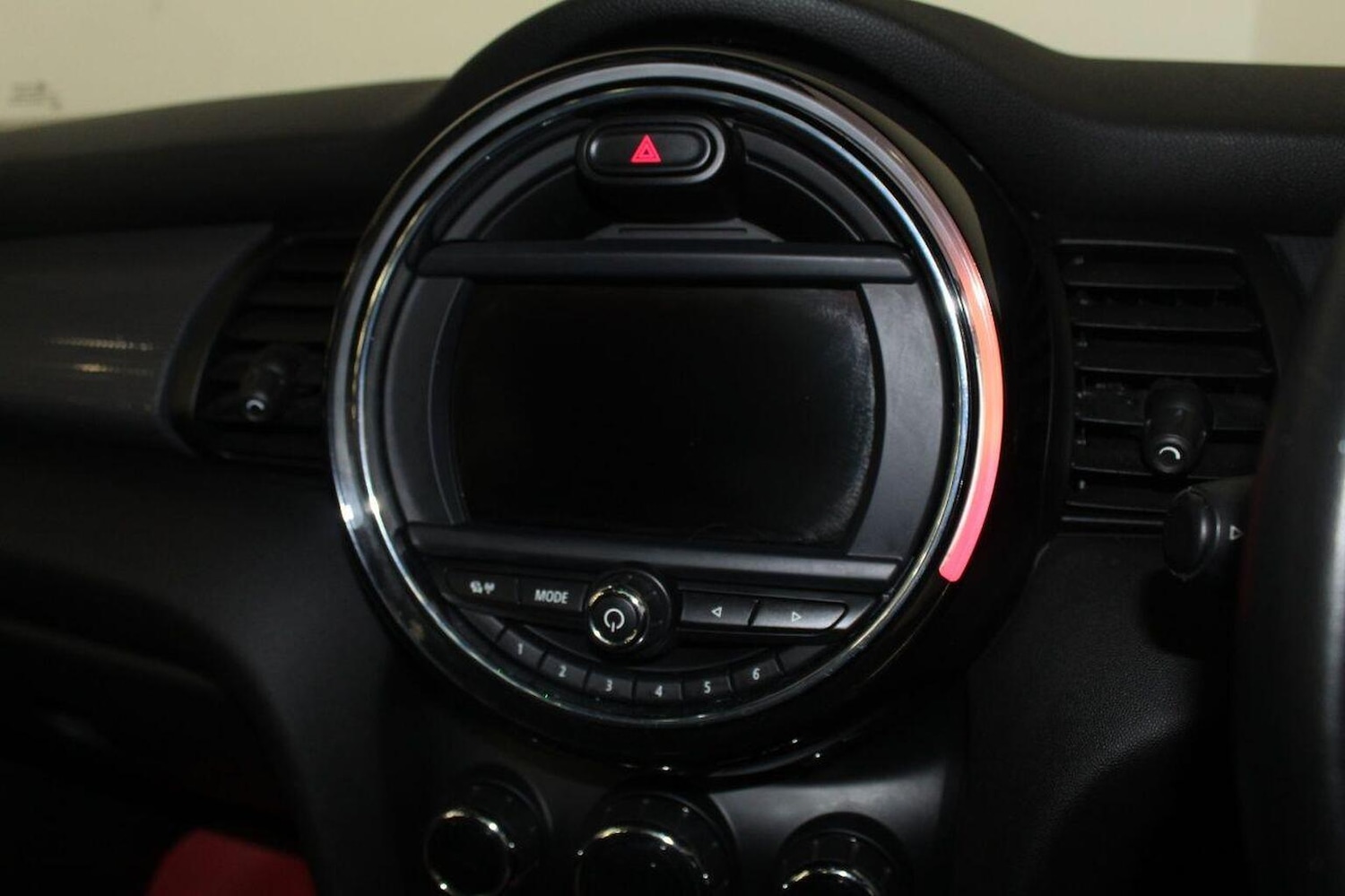 Used MINI Hatch 2014 for sale - 77937909: Photo 38