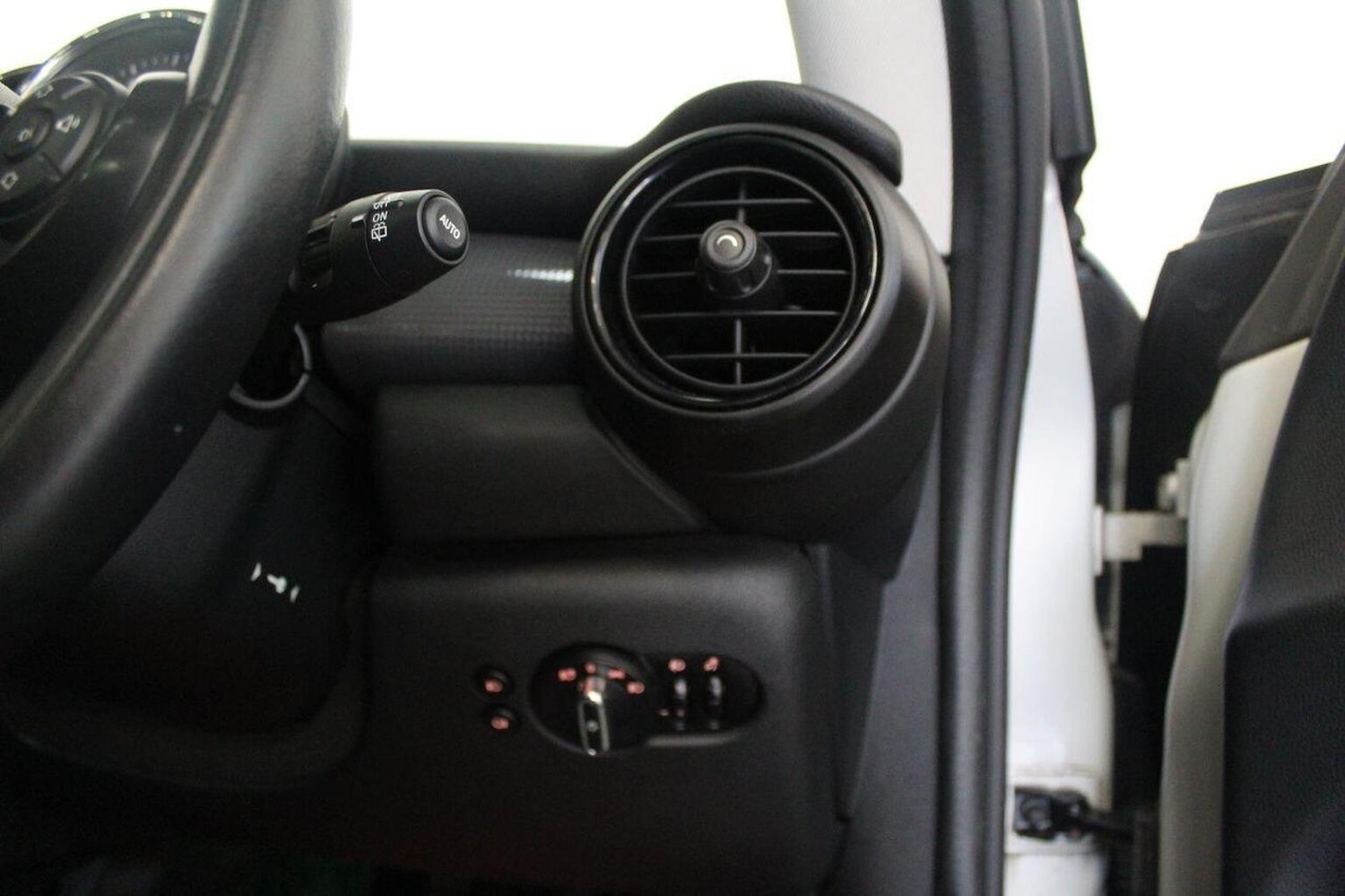 Used MINI Hatch 2014 for sale - 77937909: Photo 46